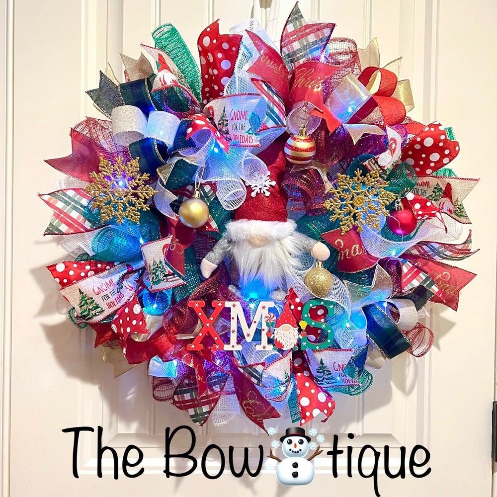 Christmas XMAS Gnome Holiday Ribbon Door Wreath Handmade 22 ins LED W20